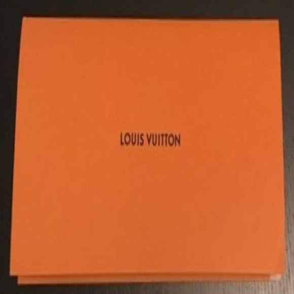 LOUIS VUITTON Authentic EMPTY ENVELOPE Designer GIFT ENVELOPE Priced CHEAP - Picture 4 of 12